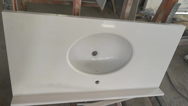 Popular Pure White Quartz Stone Made in China for Kitchen Countertops